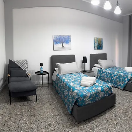 Giosephine House-2